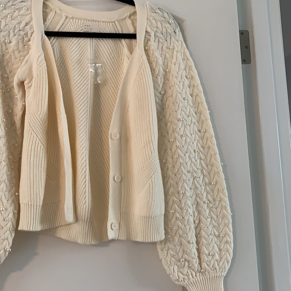 NWOT Alba Cotton Blend Pearl Button Front Cardigan in Ivory - XS - Picture 3 of 4